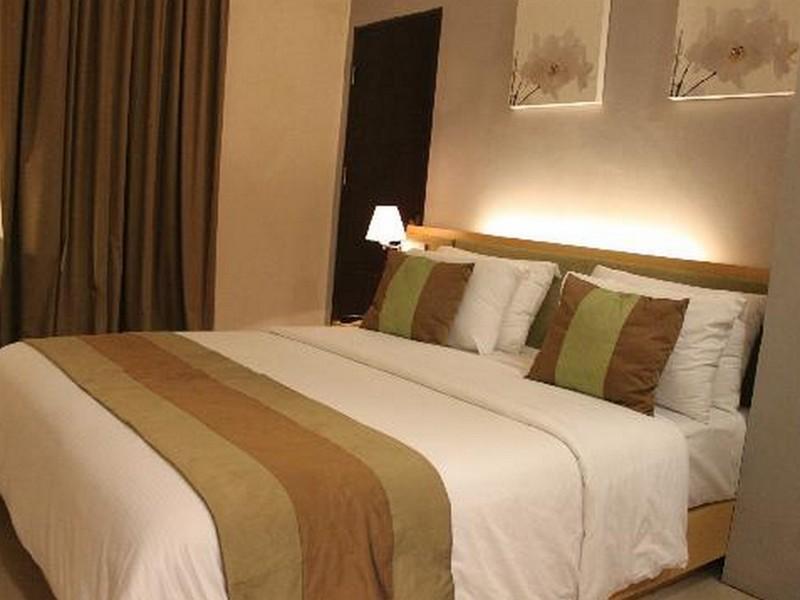 Hotel Anggrek Gandasari Бандунг Екстериор снимка