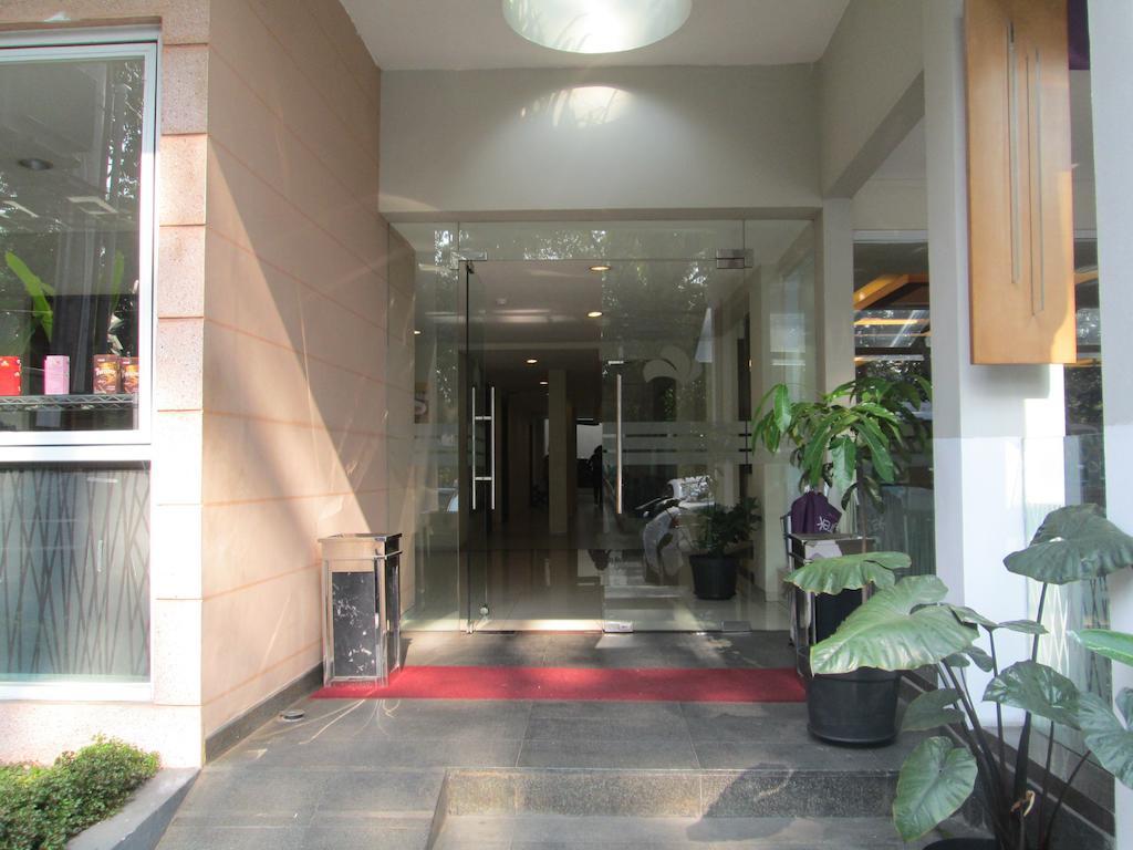 Hotel Anggrek Gandasari Бандунг Екстериор снимка